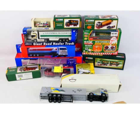 Corgi Classics - Vitesse - Conrad - Others - A boxed group of diecast and plastic model vehicles in various scales. Lot inclu