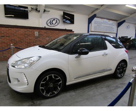 Make &amp; Model: Citroen DS3 Dstyle +Date of Reg: CP61 KNHColour: Whitecc: 1598MoT: 04-10-2021Fuel Type: PETROLMileage: 73kT