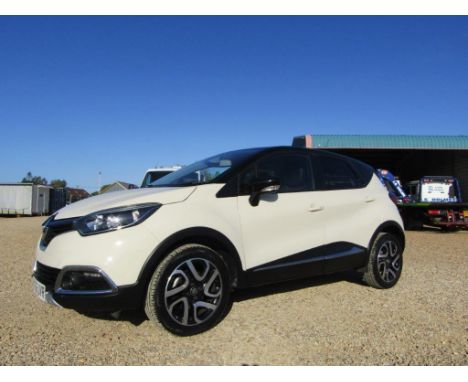 Make &amp; Model: Renault Captur Signature NavDate of Reg: HT66 UVRColour: Cream/Blackcc: 1461MoT: 04-03-2022Fuel Type: DIESE