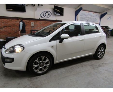 Make &amp; Model: Fiat Punto Evo GPDate of Reg: YD60 GYGColour: Whitecc: 1368MoT: 01-12-2021Fuel Type: PETROLMileage: 78kTran