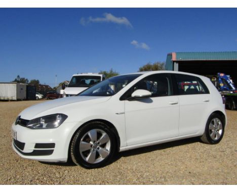 Make &amp; Model: VW Golf Bluemotion TDiDate of Reg: LR63 BWEColour: Whitecc: 1598MoT: 26-09-2021Fuel Type: DIESELMileage: 15