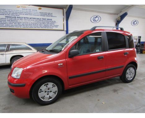 Make &amp; Model: Fiat Panda DynamicDate of Reg: YA04 UYMColour: Redcc: 1242MoT: 29-11-2021Fuel Type: PETROLMileage: 79kTrans