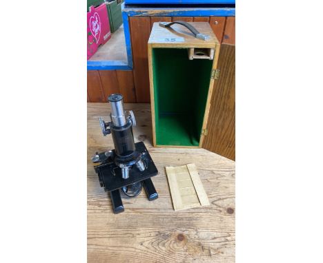  Sale Item:    CASED SPENCER BUFFALO USA MICROSCOPE  Vat Status:   No Vat   Buyers Premium:  This lot is subject to a Buyers 