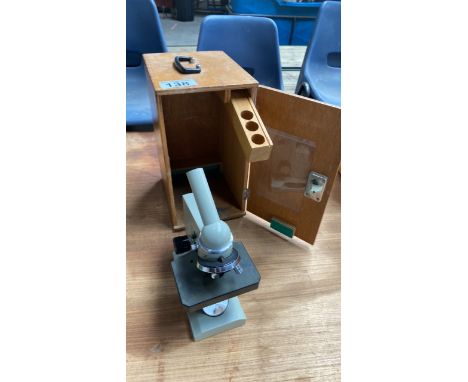  Sale Item:    CASED USSR MICROSCOPE   Vat Status:   No Vat   Buyers Premium:  This lot is subject to a Buyers Premium of 15%