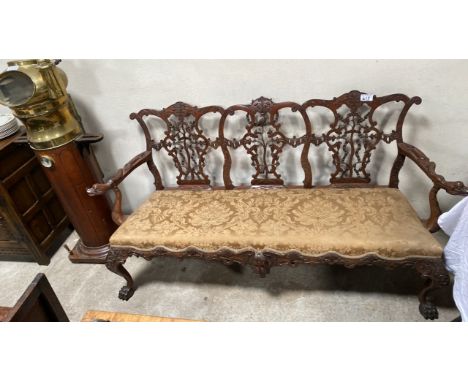  Sale Item:    CARVED SOFA   Vat Status:   No Vat   Buyers Premium:  This lot is subject to a Buyers Premium of 15% + Vat @ 2