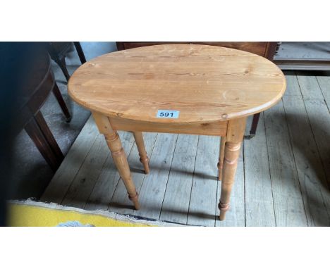  Sale Item:    PINE TABLE   Vat Status:   No Vat   Buyers Premium:  This lot is subject to a Buyers Premium of 15% + Vat @ 20