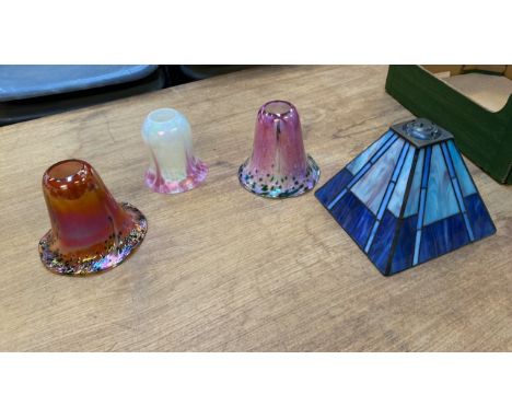  Sale Item:    BOX- 4 LIGHT SHADES (AF)   Vat Status:   No Vat   Buyers Premium:  This lot is subject to a Buyers Premium of 