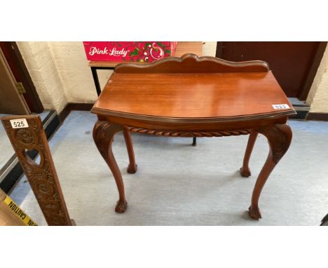  Sale Item:    MAHOGANY REPRO HALL TABLE (AF)   Vat Status:   No Vat   Buyers Premium:  This lot is subject to a Buyers Premi