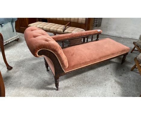  Sale Item:    CHAISE LONGUE   Vat Status:   No Vat   Buyers Premium:  This lot is subject to a Buyers Premium of 15% + Vat @