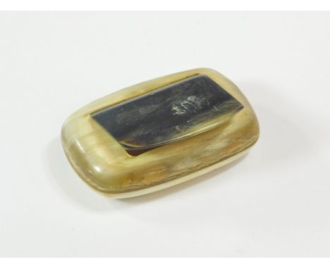 HORN SNUFF BOX. A 19th century horn snuff box.  Please note that all items in this auction are previously owned & are offered