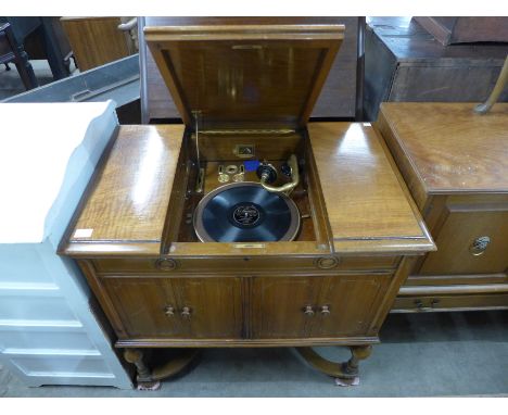 A His Masters Voice model 261 gramophone