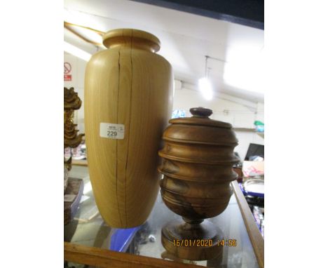 GOOD QUALITY SIGNED TREEN VASE BY R CHAPMAN AND A FURTHER BOWL BY TIM PLUNKETT (2)