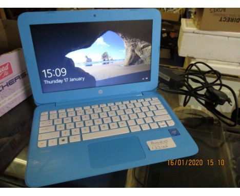 HP STREAM NOTEBOOK PC13 INTEL R AND CHARGER