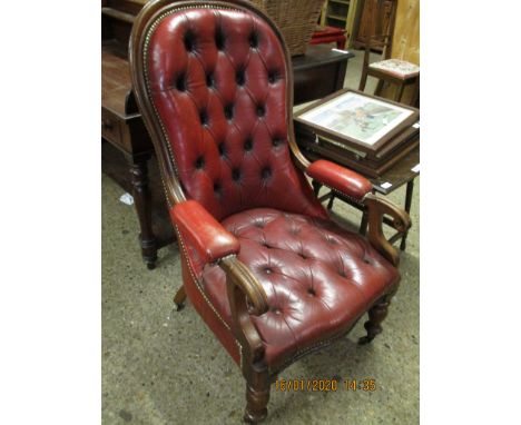 19TH CENTURY MAHOGANY ARMCHAIR WITH RED LEATHER UPHOLSTERY WITH BUTTON SEAT AND BACK AND SCROLL ARMS