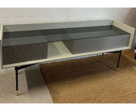 "Ditre Italia" console, sleek structure supported by a metal frame (H90cm W218cn D60cm)