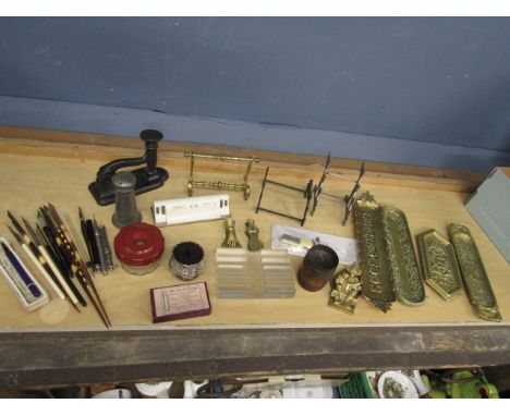 Vintage writing items inc dip pens, quill cutter, pen holders, brass pen trays etc&nbsp;