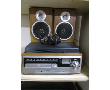 A record/tape/ mp3 player with speakers&nbsp;