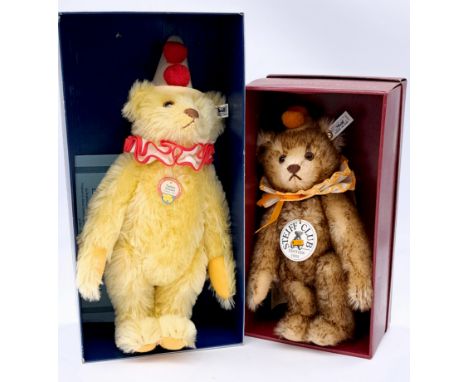 Steiff clown bear pair including: (1) Teddy Clown Replica 1926, white tag 0170/32, certificate, chest tag, within Good origin