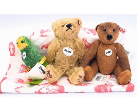 Steiff Hansi &amp; Club Bears including: (1) Hansi budgie, yellow tag 033308, mohair, swing labels, 9"/23cm (from beck to end