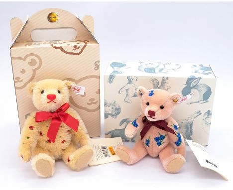 Steiff pair of mini Sommer teddy bears, including: (1) Mini Steiff Sommer 2007, white tag 656514, LE 108/127, mohair, with sw