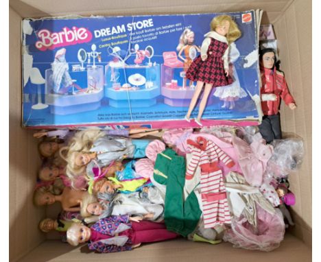 Mattel Barbie group including set #4767, loose Barbies and Ken doll, clothing, also including Toots doll and others; unchecke