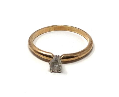 14ct gold  diamond ring (2.4g) 