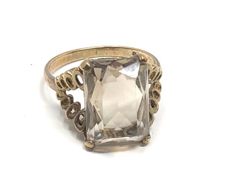 9ct gold vintage smoky quartz  cocktail ring (2.5g) 