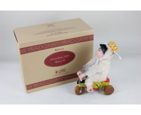 A Steiff limited edition 1925 replica wind up toy monkey Monk King 1925, boxed with paperwork