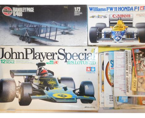 A Tamiya John Player Special JPS Lotus 72D, Big Scale 13, 1:12, Williams FW11 Honda F-1, 1/20 Grand Prix Collection No 19, an