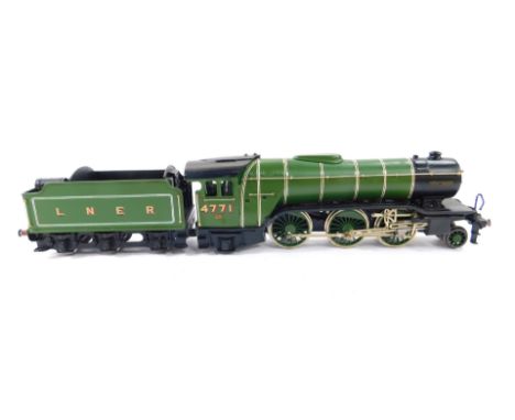 A kit built OO gauge V2 Class locomotive Green Arrow, LNER green livery, 2-6-2, 4771.