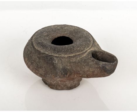 Ancient terracotta oil lamp probably from the Herodian period at the time of Jesus of Nazerath over 2000 years ago length 4" 