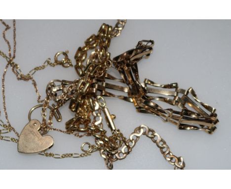 Four assorted 9ct gold bracelets and a 9ct gold hedgehog pendant on chain.