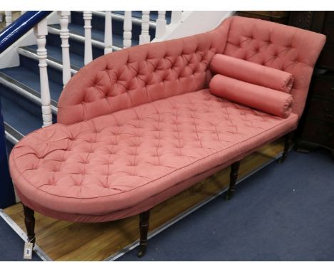 A button back chaise lounge, W.190cm