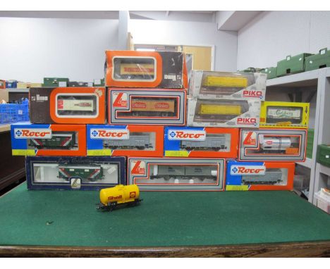 Fourteen HO Gauge European Outline Wagons by Roco, Lima and other, mainly boxed.