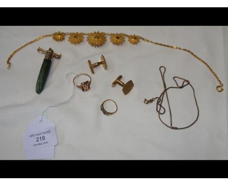 A gold dress ring, cufflinks etc.