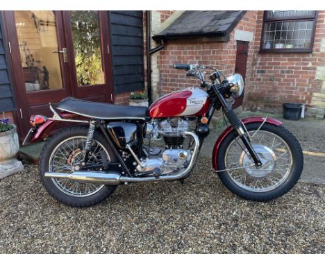 Incredibly rare, 750cc Bonneville T120RT USA Competition model.Shipped new to Baltimore in April 1970Modified to compete in t