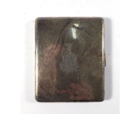 A silver and parcel gilt cigarette case of plain cushioned rectangular form, Goldsmiths & Silversmiths Co., London 1919, l. 9