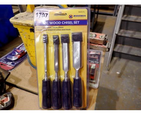 New unused wood chisel set. UK P&amp;P Group 1 (£16+VAT for the first lot and £2+VAT for subsequent lots) 