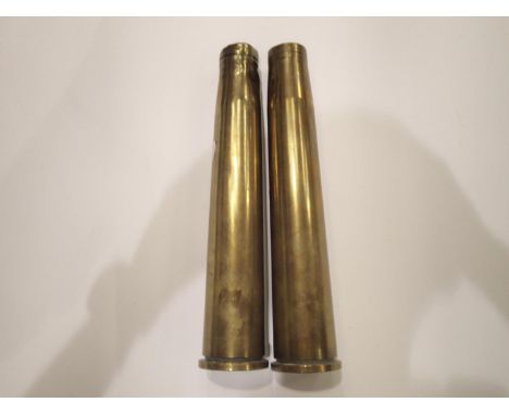 Two WWII brass shell cases, each H: 31 cm. UK P&amp;P Group 2 (£20+VAT for the first lot and £4+VAT for subsequent lots) 