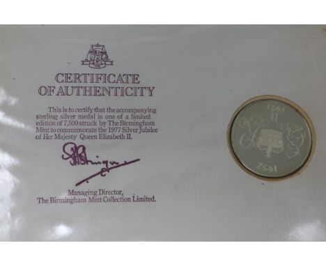 Silver Jubilee first day cover with silver Queen Elizabeth II medal. UK P&amp;P Group 2 (£20+VAT for the first lot and £4+VAT