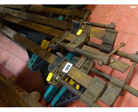 Quantity of modern and vintage sash clamps