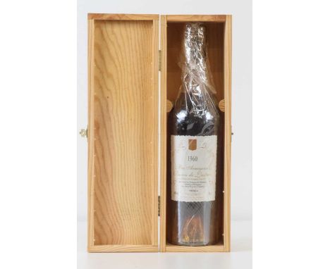 1 Bottle in Wooden Presentation Casket Vintage 1960 Bas Armagnac ‘Baron de Lustrac 1 Bottle in Wooden Presentation Casket Vin