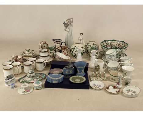 A quantity of ceramics, including Mason's, Royal Worcester, Royal Crown Derby, Royal Albert, and other manufacturers.