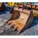4ft digging bucket to suit ZX135