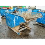 Steel fork lift tipping skip 5802
