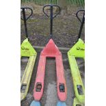 Hand hydraulic pallet truck 1800-0655