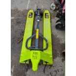 Pramac pallet truck ** In disrepair ** 2106-0545