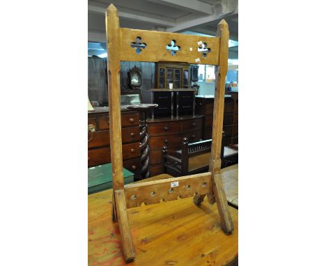 Gothic design tapestry fire screen (frame only).(B.P. 21% + VAT) 