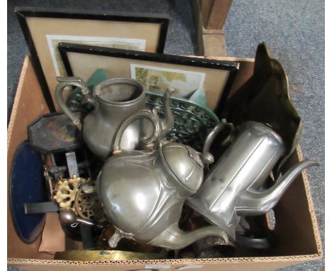 Box containing assorted items mostly metalware to include; horse brasses, coffee grinder, brass chamber sticks, brass firesid