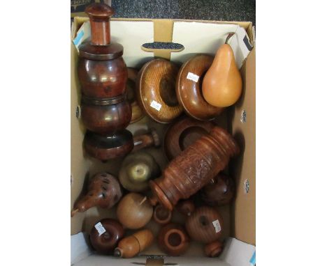 Box of assorted mostly treen items to include; small florally carved lidded canister, various carved apples and pears, wooden